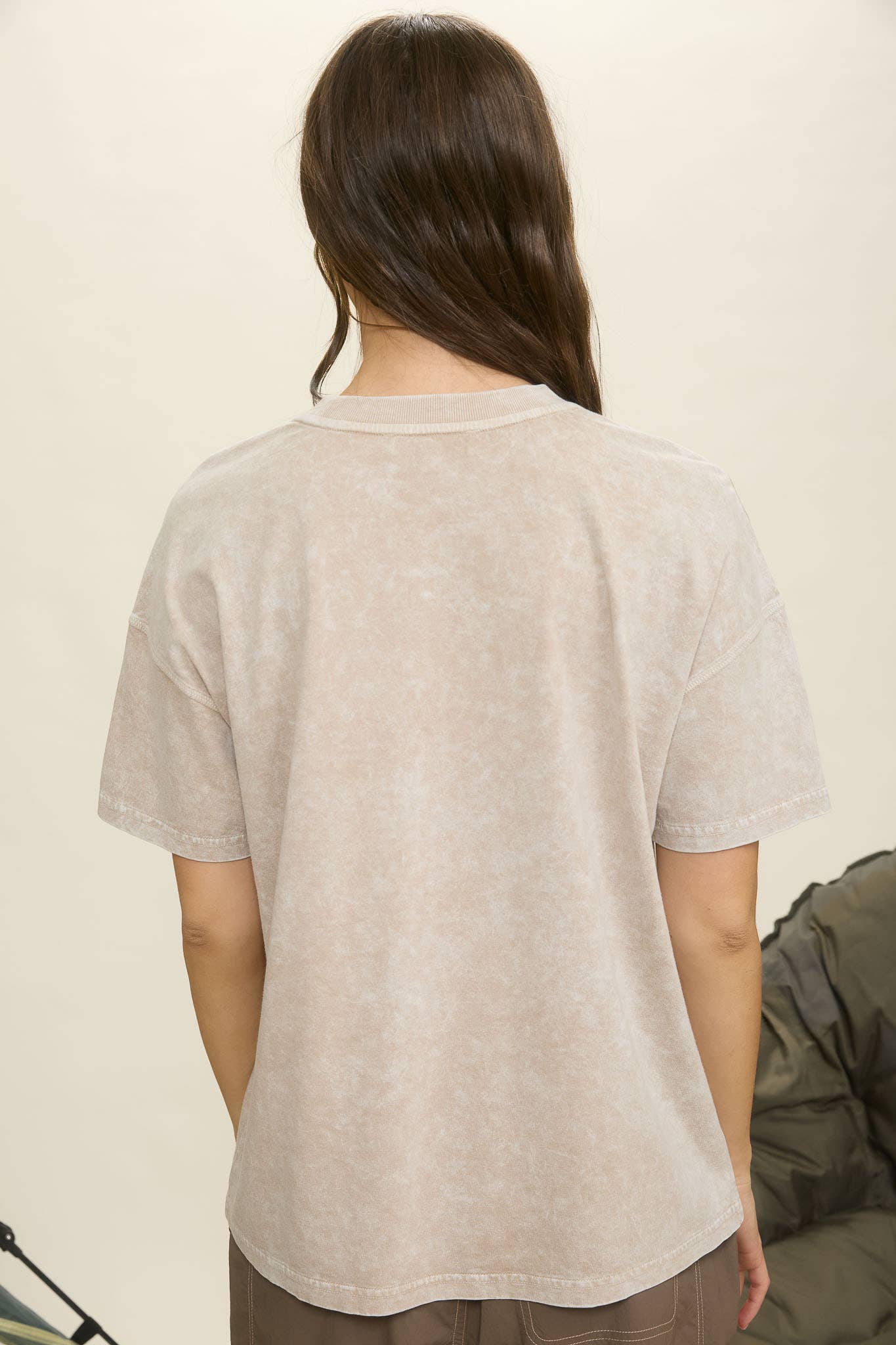 WASHED GOOD VIBES EMBROIDERY SHORT SLEEVE KNIT TOP