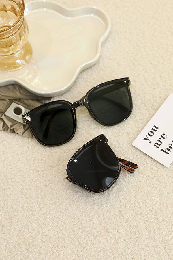 OVERSIZED ACETATE SUNGLASSES