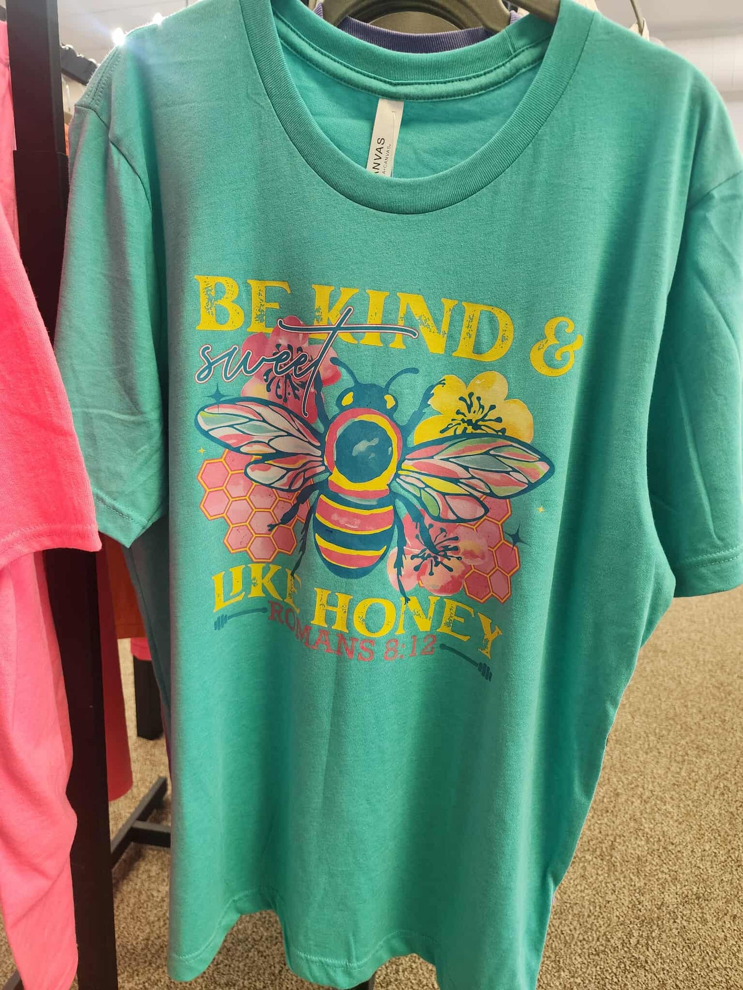 Be Kind & Sweet Like Honey - Graphic Tee