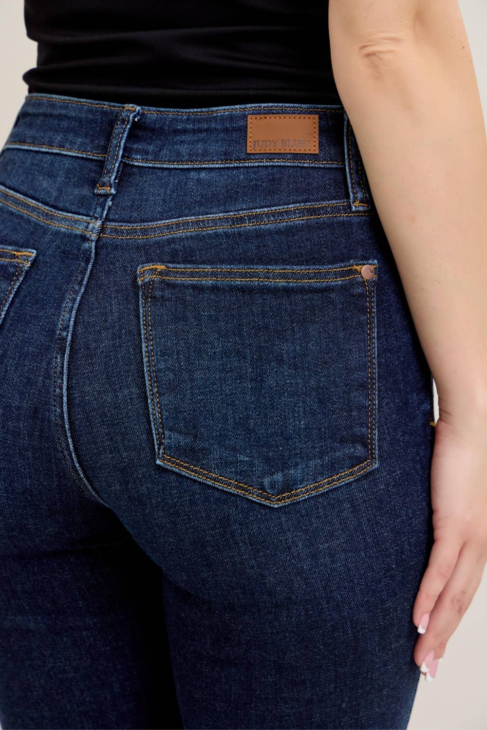 CORE HI-WAIST SKINNY W/ HANDSANDING