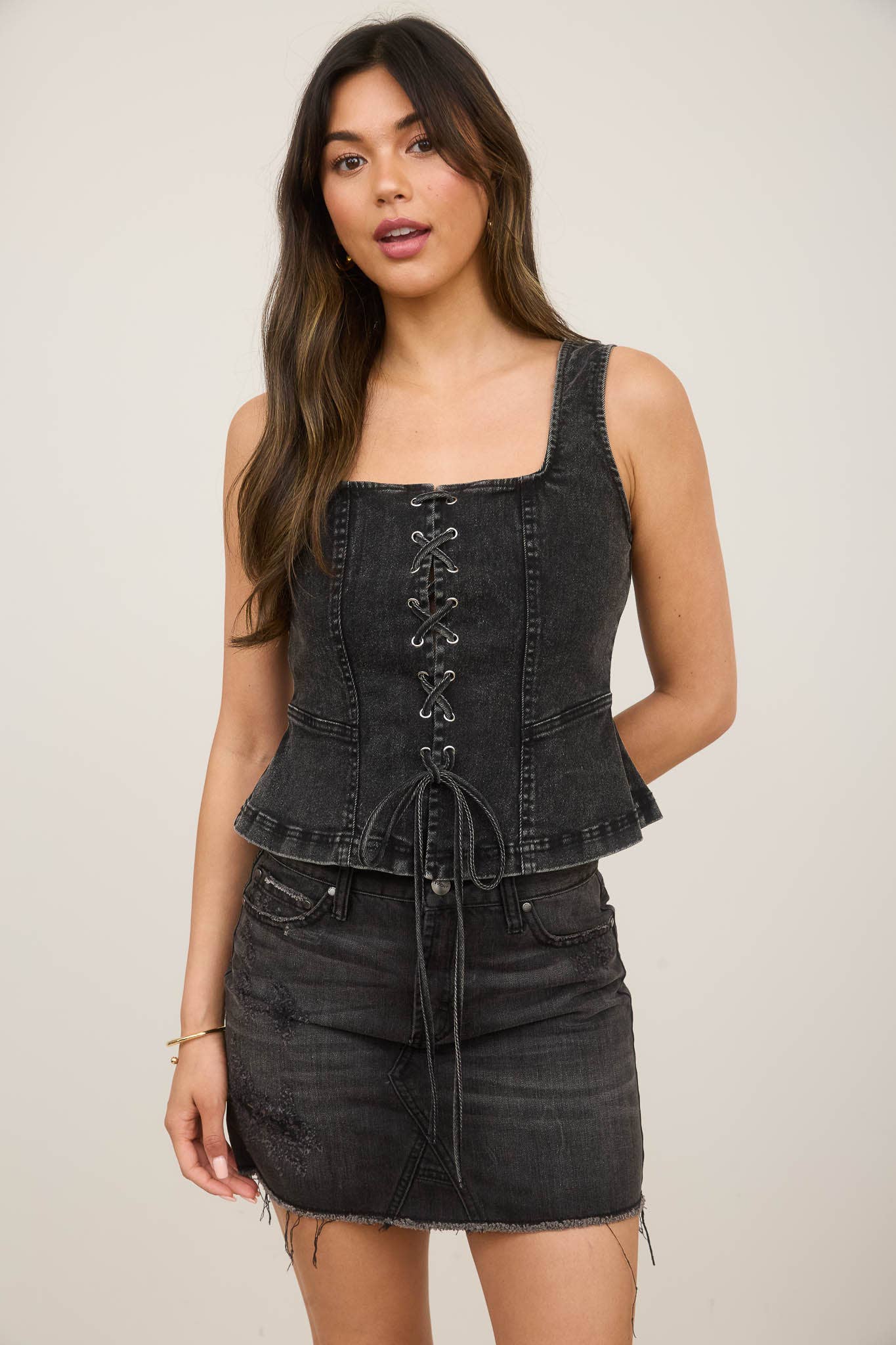 LACE UP FRONT SLEEVELESS DENIM TOP