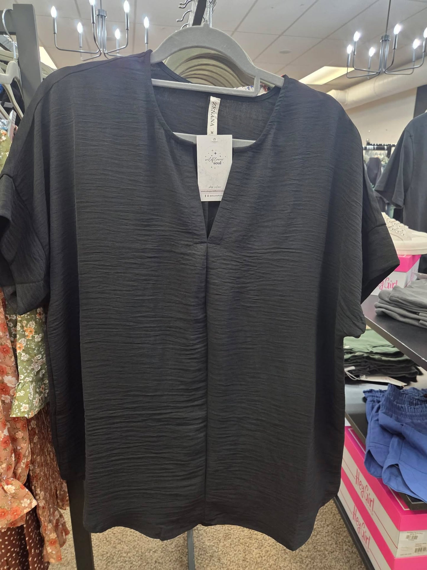Zenana Airflow Black Tee