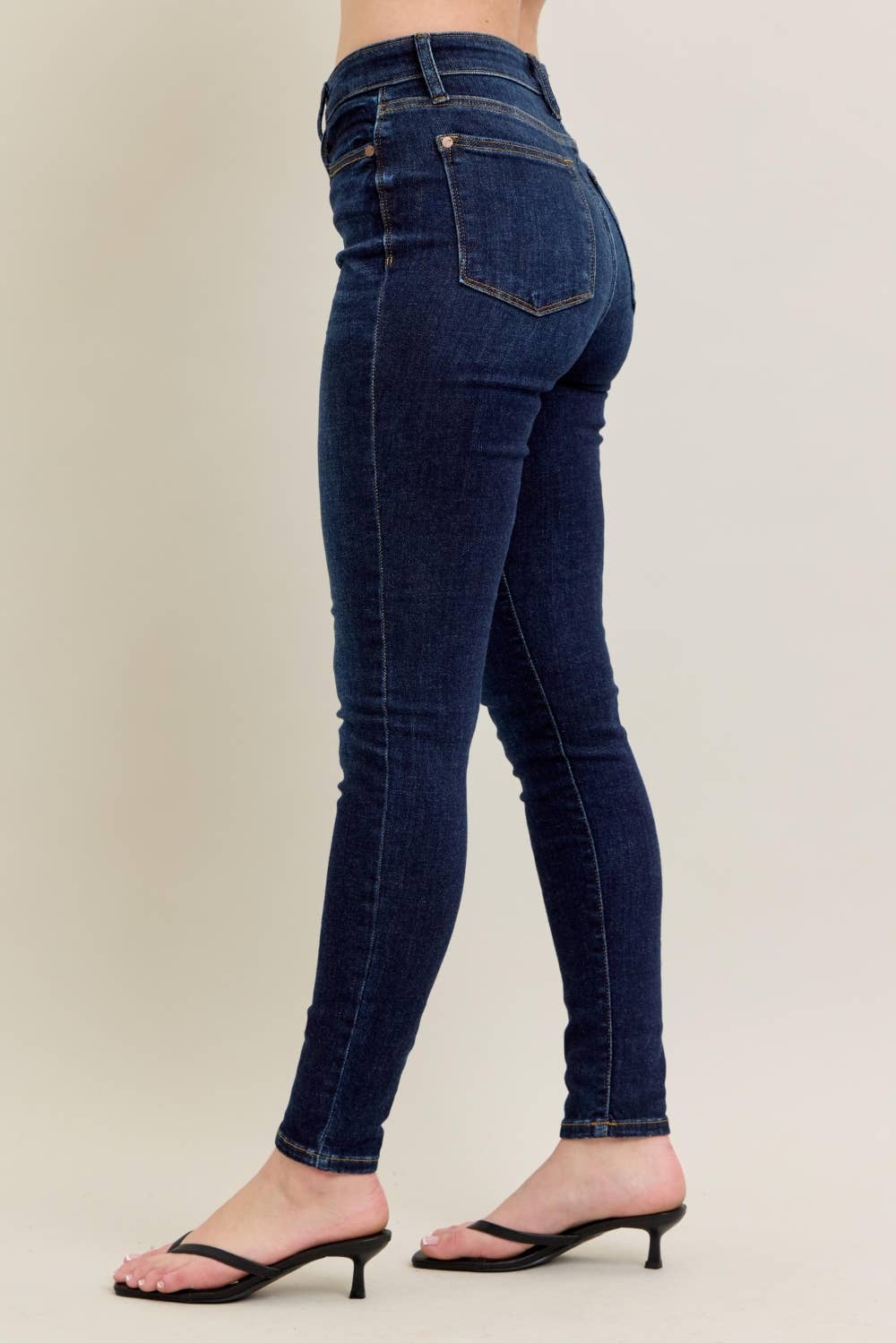 CORE HI-WAIST SKINNY W/ HANDSANDING