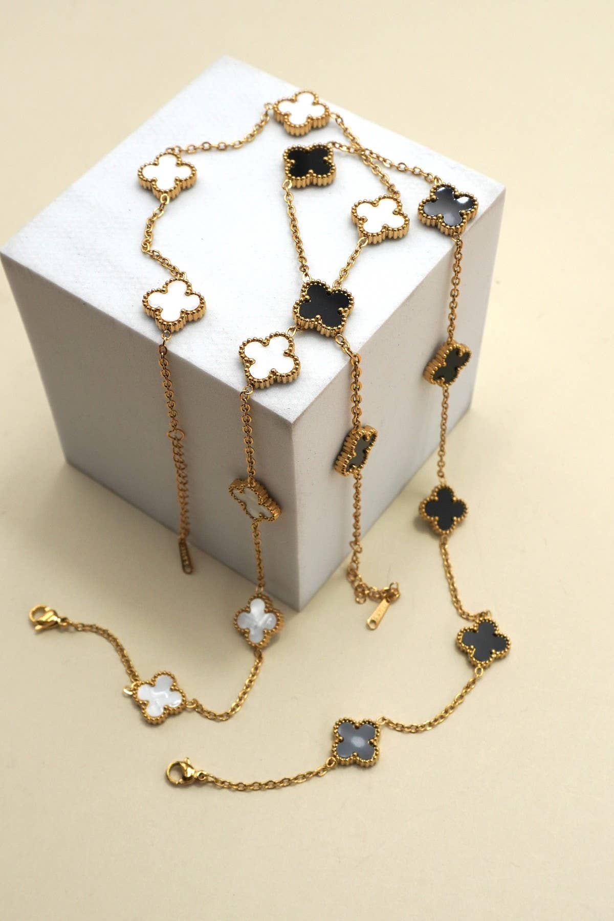 18K STAINLESS STEEL TARNISH FREE CLOVER NECKLACE | 40NK9470