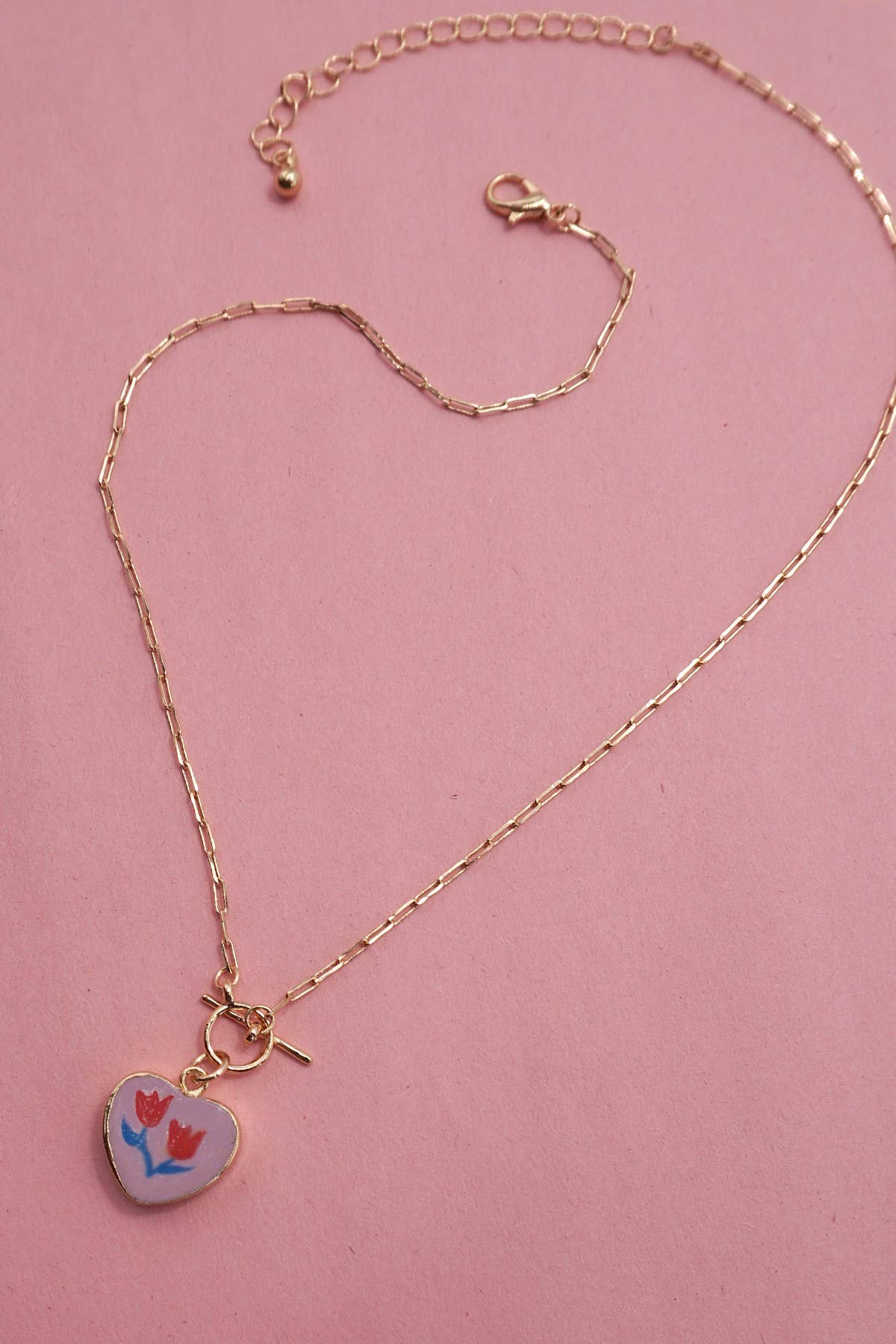 PORCELAIN FLOWER HEART CHARM TOGGLE NECKLACE | 80N91839