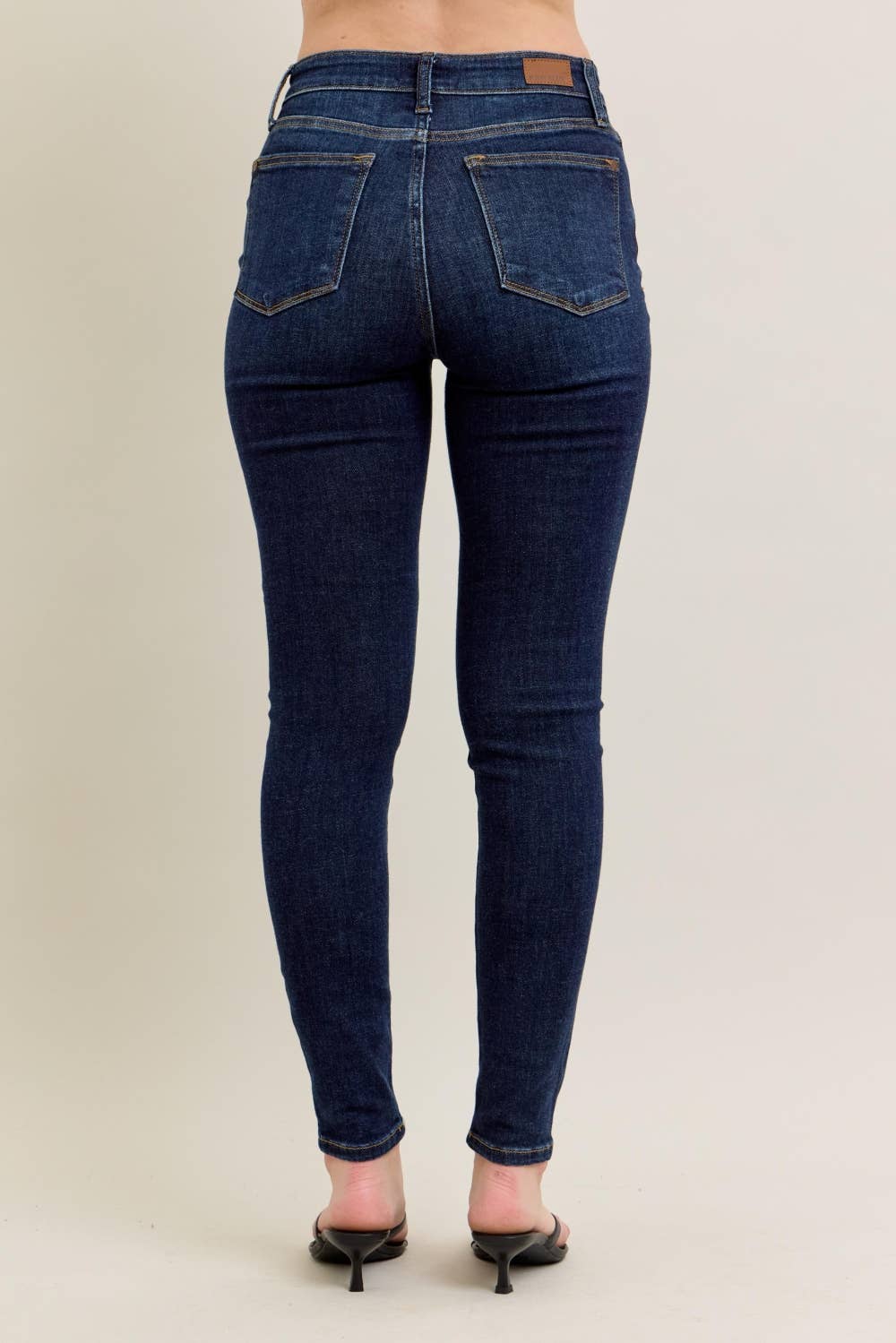 CORE HI-WAIST SKINNY W/ HANDSANDING