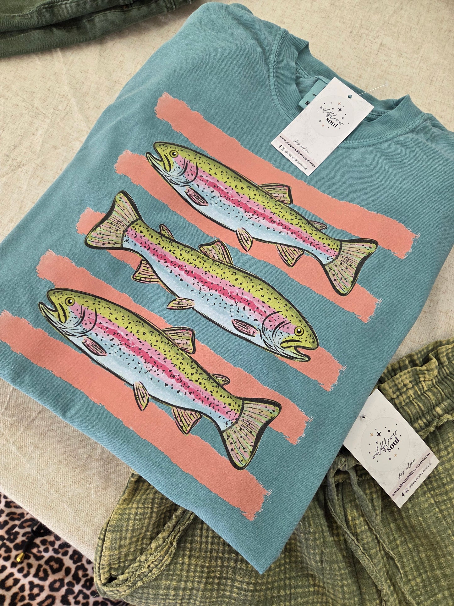 O-FISHally Trendy Graphic Tee