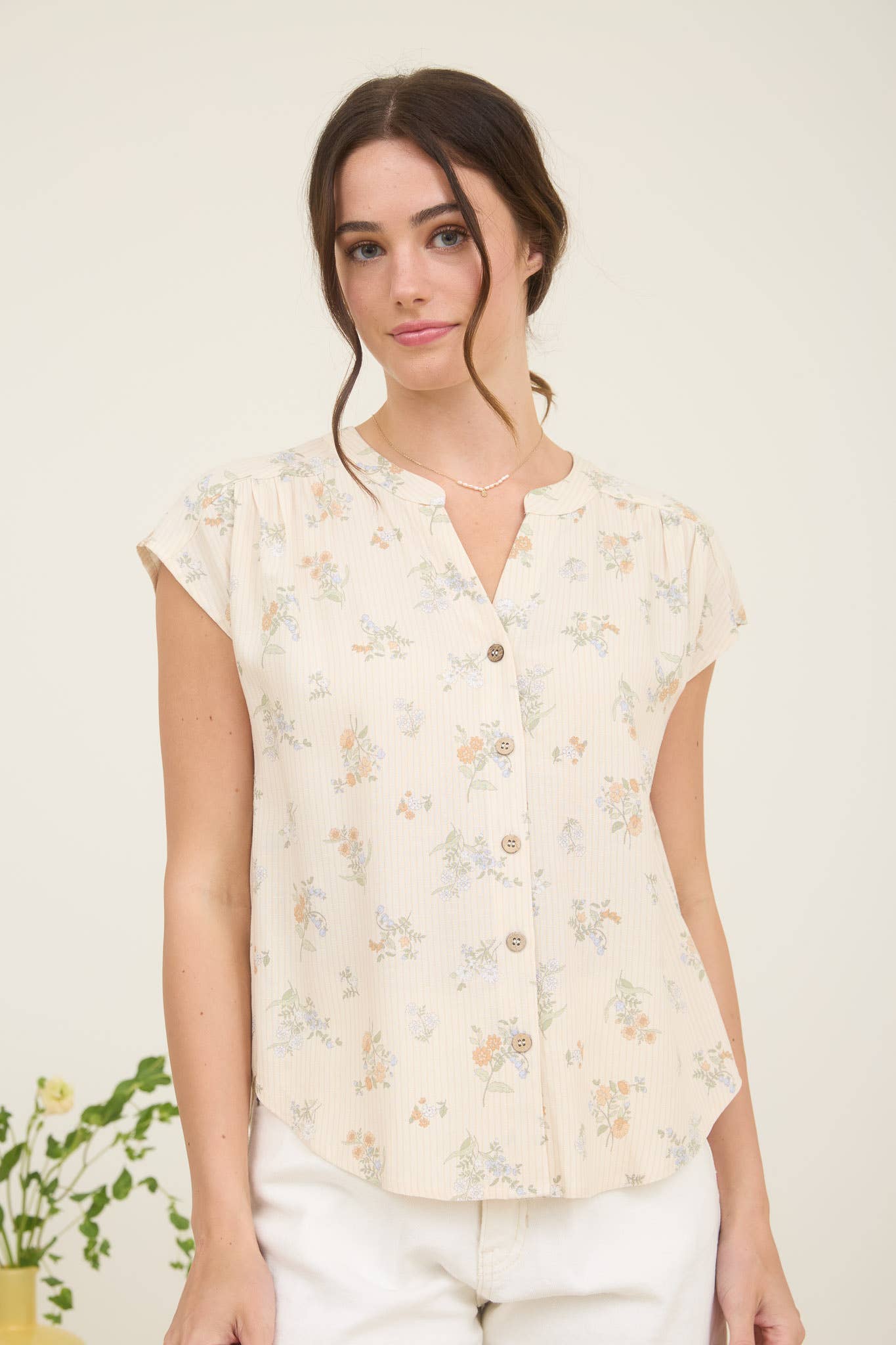 STRIPE FLORAL SHORT SLEEVE BUTTON DOWN TOP
