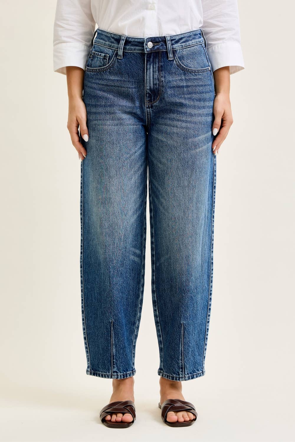 Judy Blue High Waisted Rigid Magic Barrel w/ Dart Detailing
