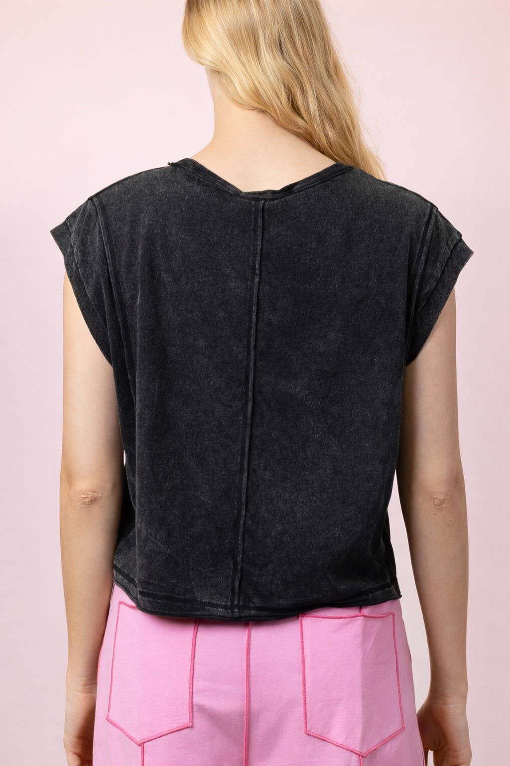 New Me - Mineral Washed Sleeveless Casual Knit Cropped Top - Black