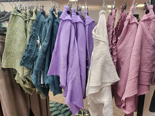 Favorite Linen Shorts - Dark Green