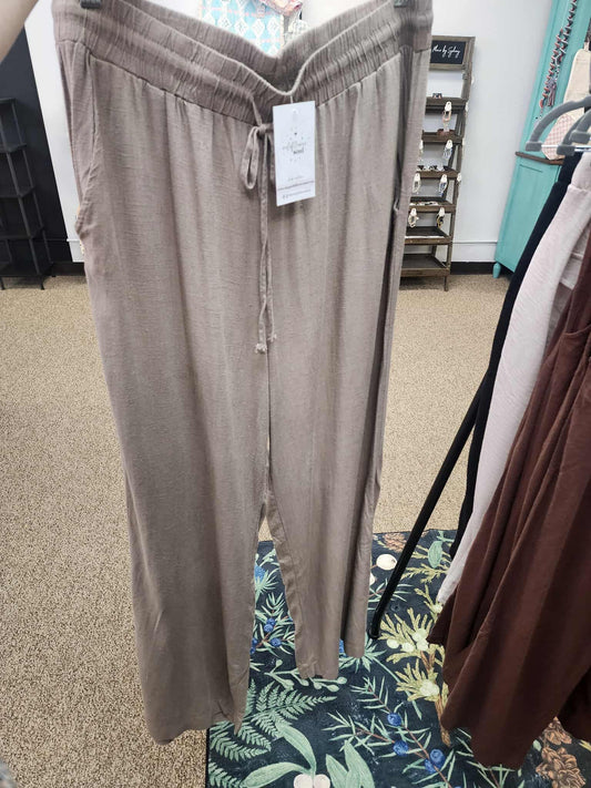 Full Length Linen Pant with Small Side Slit Detail - Mocha