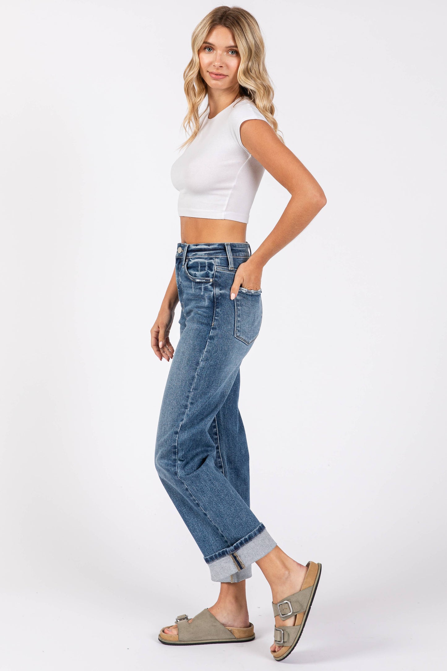 Medium High Rise Stretch Relaxed Straight w/ Cuffed Hem Jeans