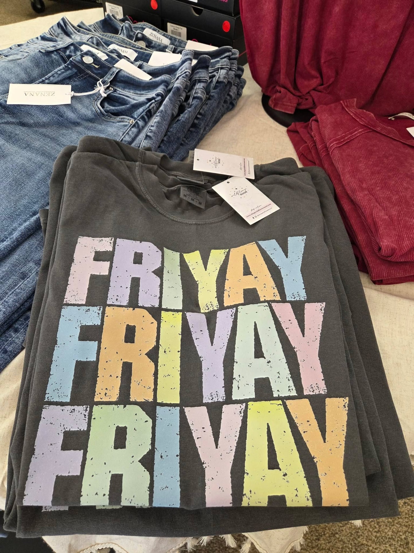 FRIYAY Graphic Tee (Pre-order)