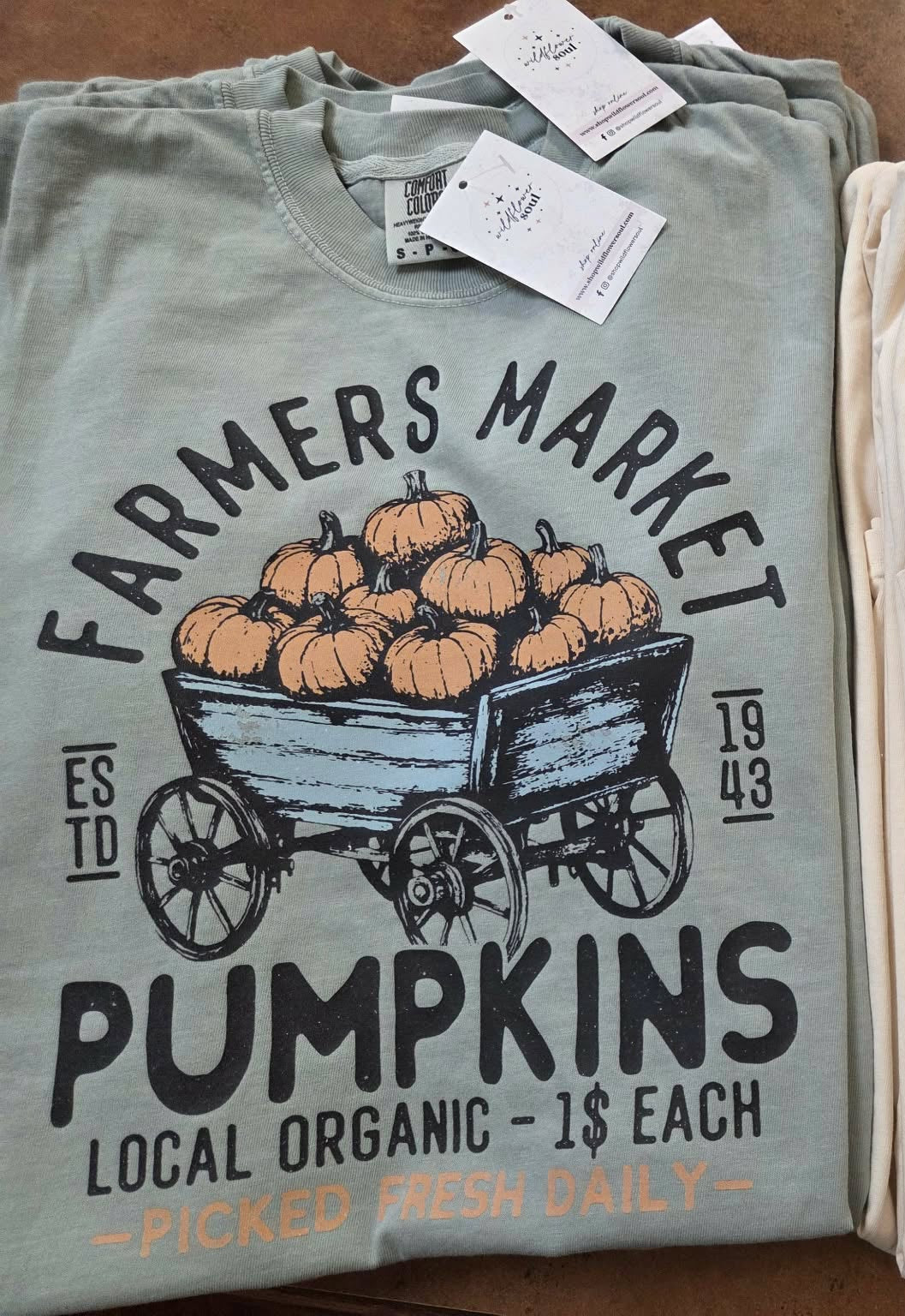 Pumpkin Farmer's Market Graphic Tee (Pre-order)