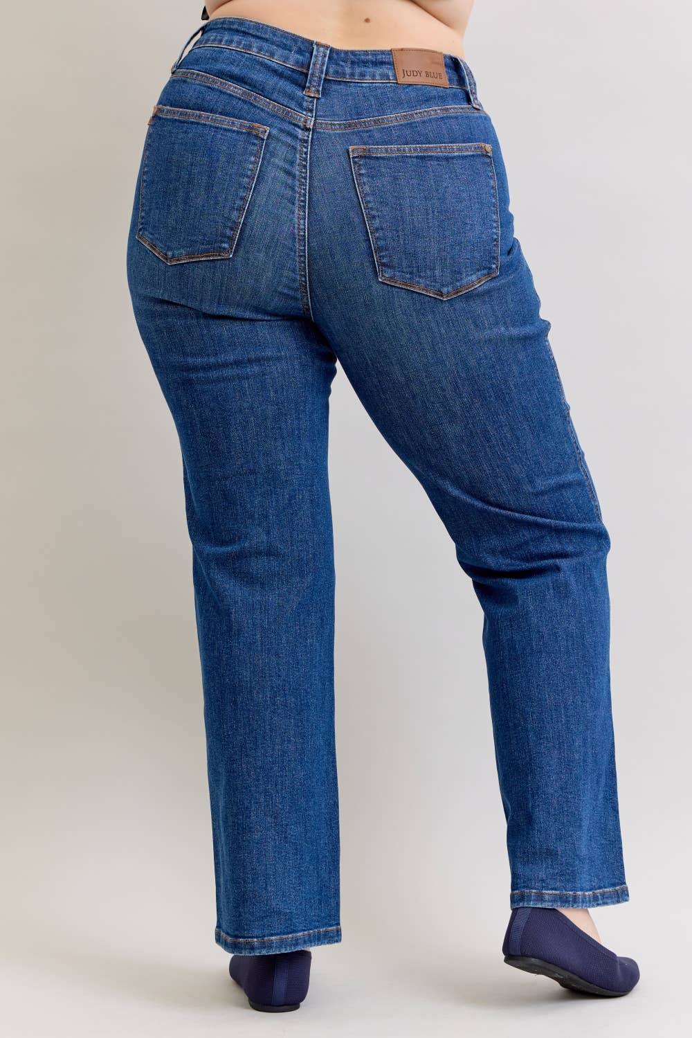 Judy Blue Tummy Control Straight Jeans - Curvy