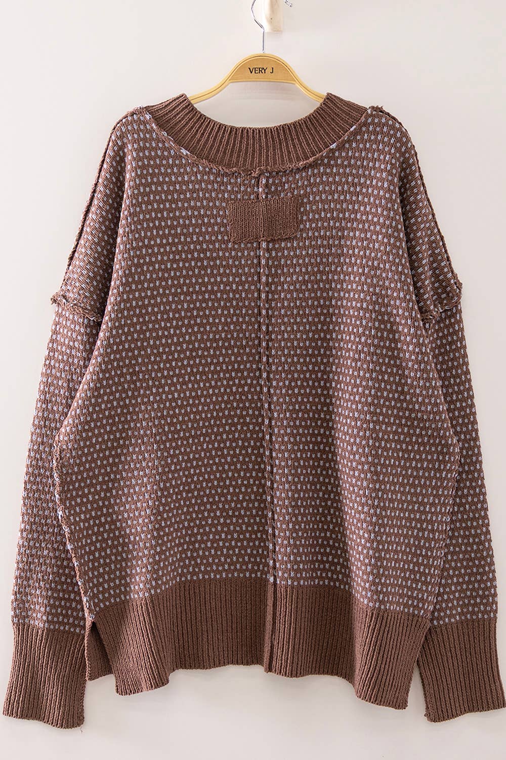 New Me - Contrast Stitch Reversible V-Neck Sweater - Brown