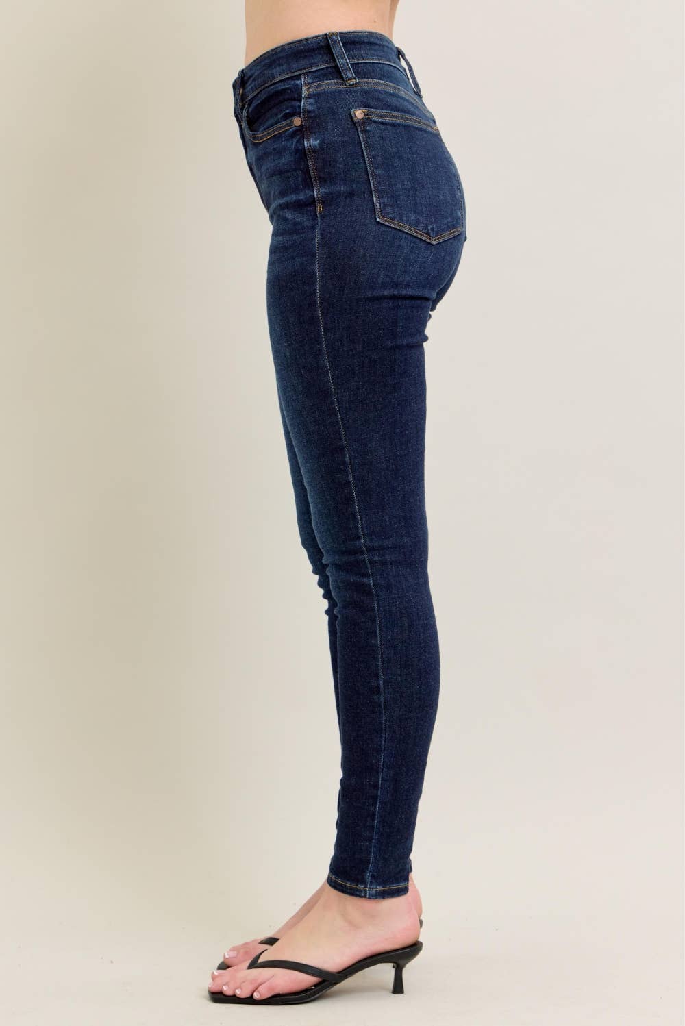 CORE HI-WAIST SKINNY W/ HANDSANDING
