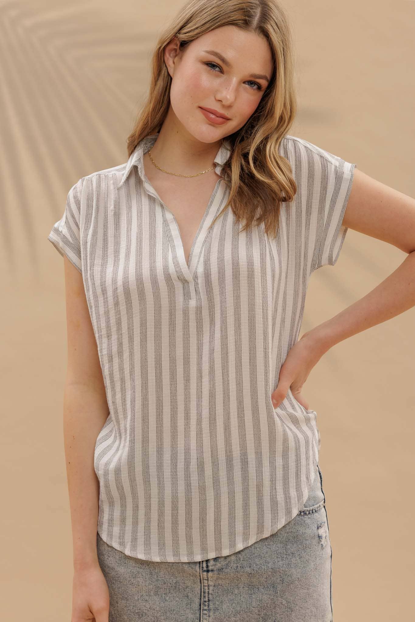 STRIPE COLLARED CUFF SLEEVE LIGHTWEIGHT SHIRT